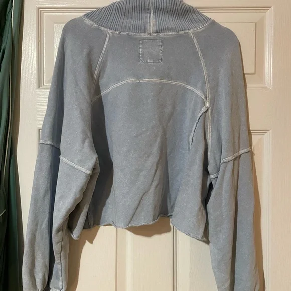 Aerie Light Blue Crop Turtleneck Pullover - Picture 3 of 3